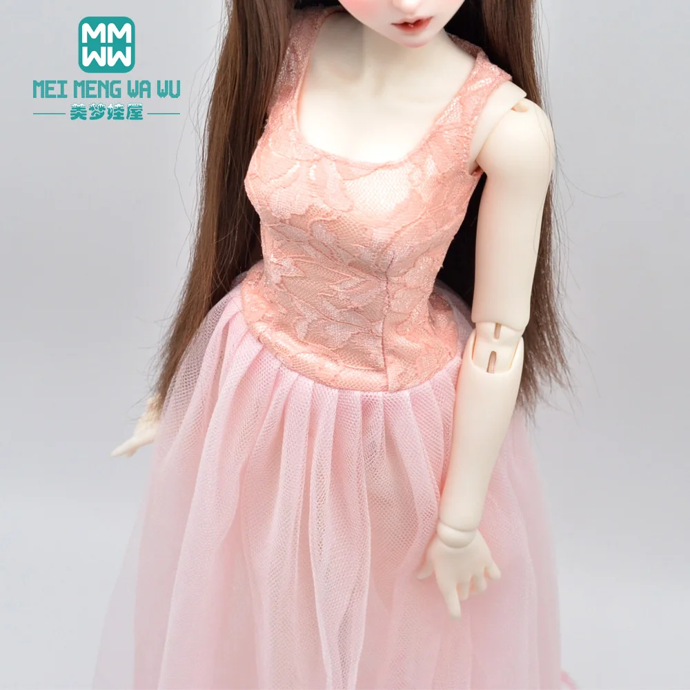 BJD Doll oblečení 58-60CM 1/3 Módní DD SD Panenky hračky Míč Spojované Panenka Módní krajkové šaty, uniformy