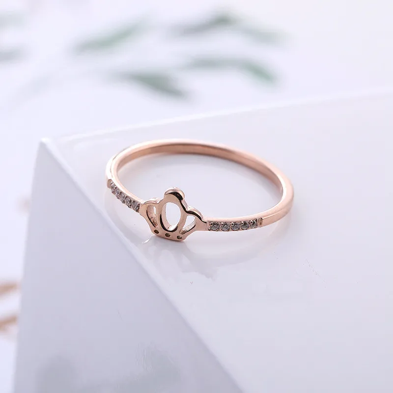 Rose gold barevné nerezové oceli crystal crown prsteny pro ženy, příslušenství anillos, módní prst prsten šperky prsteny ženy bague