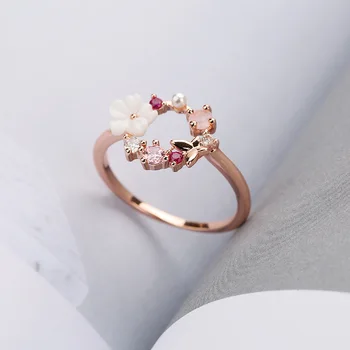 Nové módní dámy strana ochrany životního prostředí mědí vykládané drahokam motýl květ růže zlatý prsten šperky příslušenství